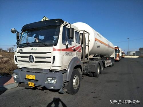 化工企业安全管理人员配备比例,化工安全管理人员任职条件