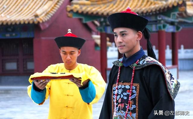 尚书为从一品，大学士为正一品，但这一级大多数人到死也跨不过去