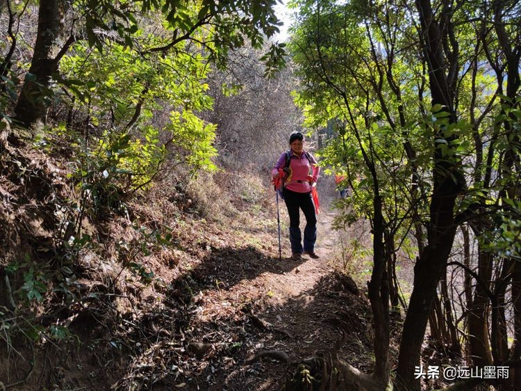 昆明谷堆山攻略,昆明棋盘山徒步攻略