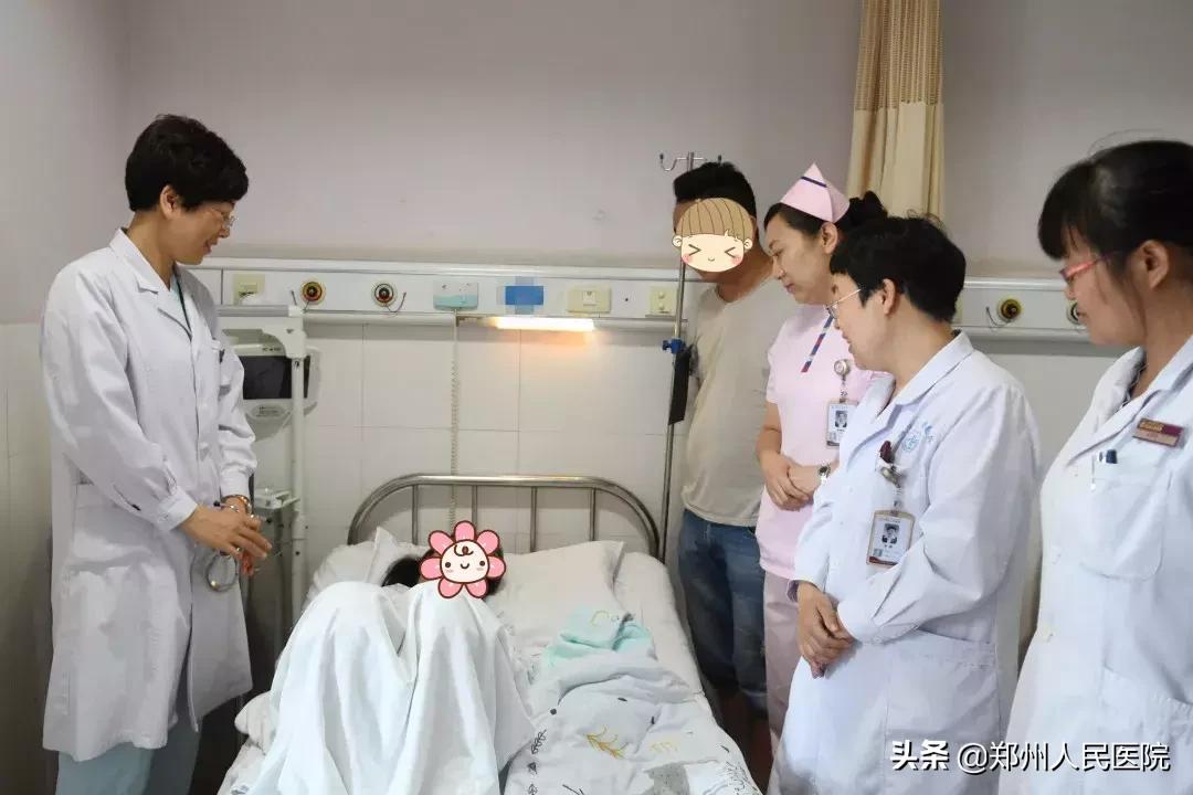 “重生”与新生，无肛女孩儿与郑医13年的缘分