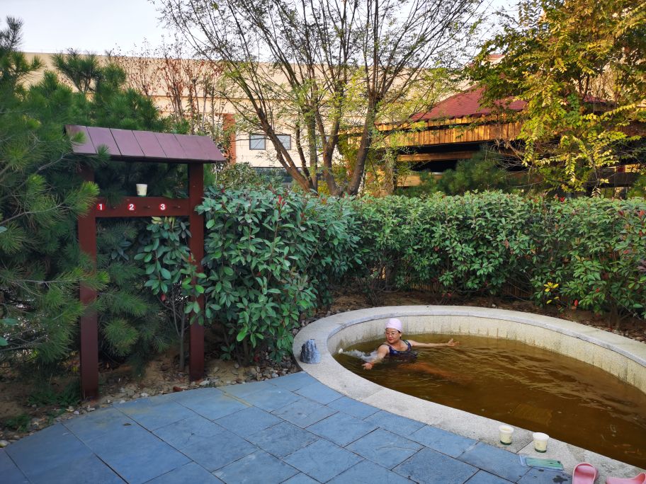 潍坊温泉体验感,潍坊泡温泉加火锅