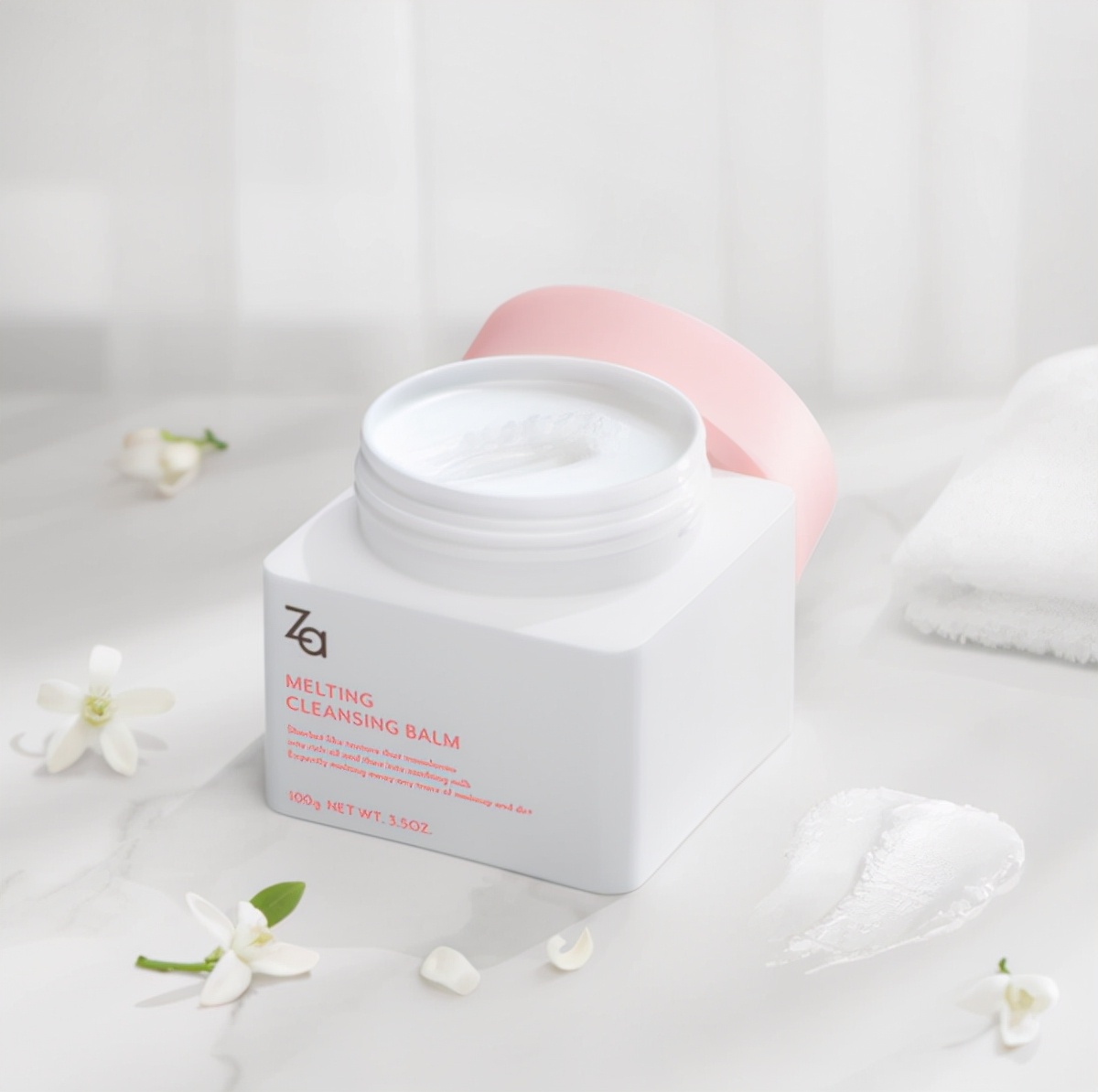 宠爱之名白无瑕美白精华,欧莱雅金致臻颜小金牌粉底液测评