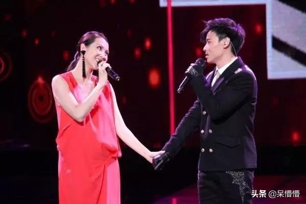 港姐居然是黑道老大的后宫“选妃”,港姐与富豪的爱恨情仇!