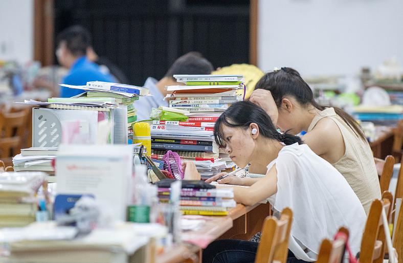 考研和保研真的差距很大吗,保研和考研差距真的很大吗