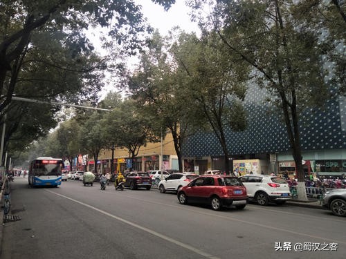 汉中市大型购物点,汉中北大街三福卖场