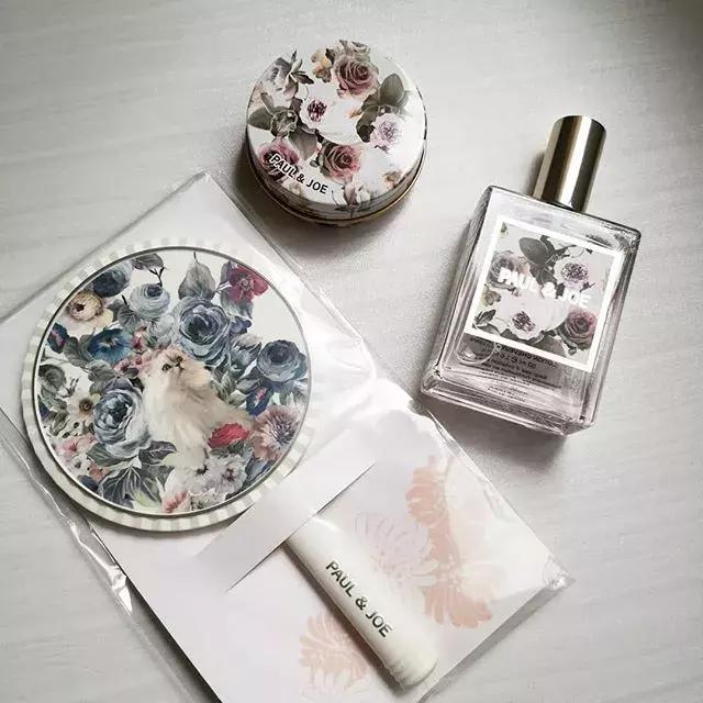 2020彩妆圣诞礼盒推荐,2019圣诞彩妆套盒哪家好看