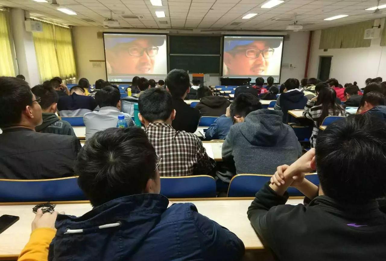 读研和考研哪个更有出路,读研与考研哪个更苦更累