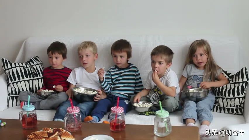 如何帮助6岁孩子改掉害羞,如何帮助害羞的宝宝变得活泼