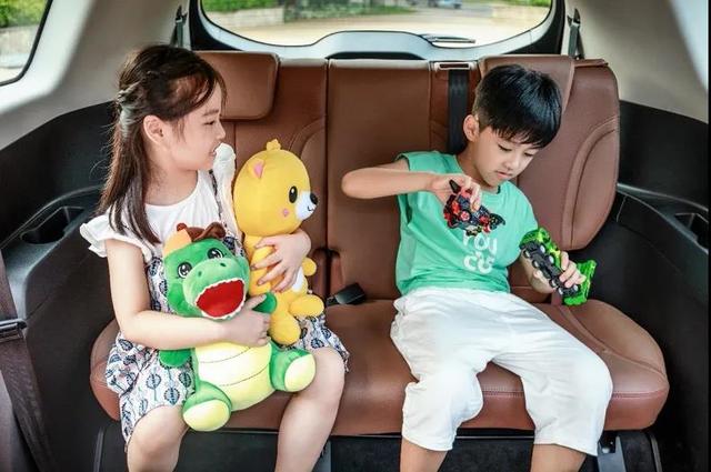 二胎家庭选车难？村长李锐在线安利海马7X，实测值得盘一波