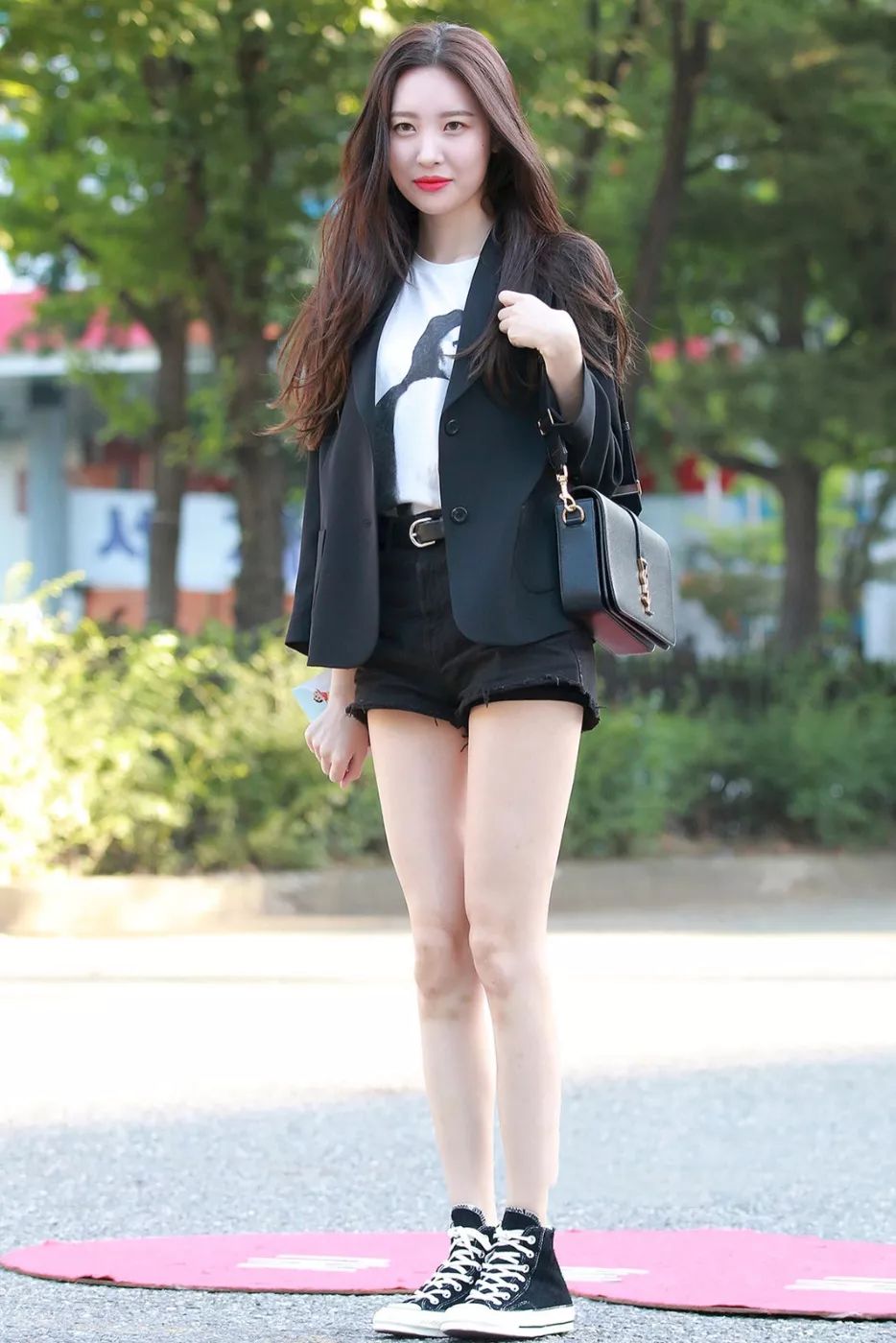 特别显腿长的匡威穿搭,腿短腿粗怎么穿匡威