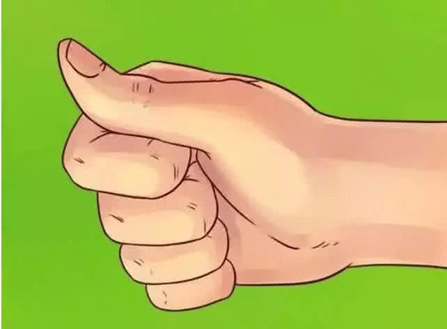 心理学你是什么样的人格,握拳姿势看出你的性格