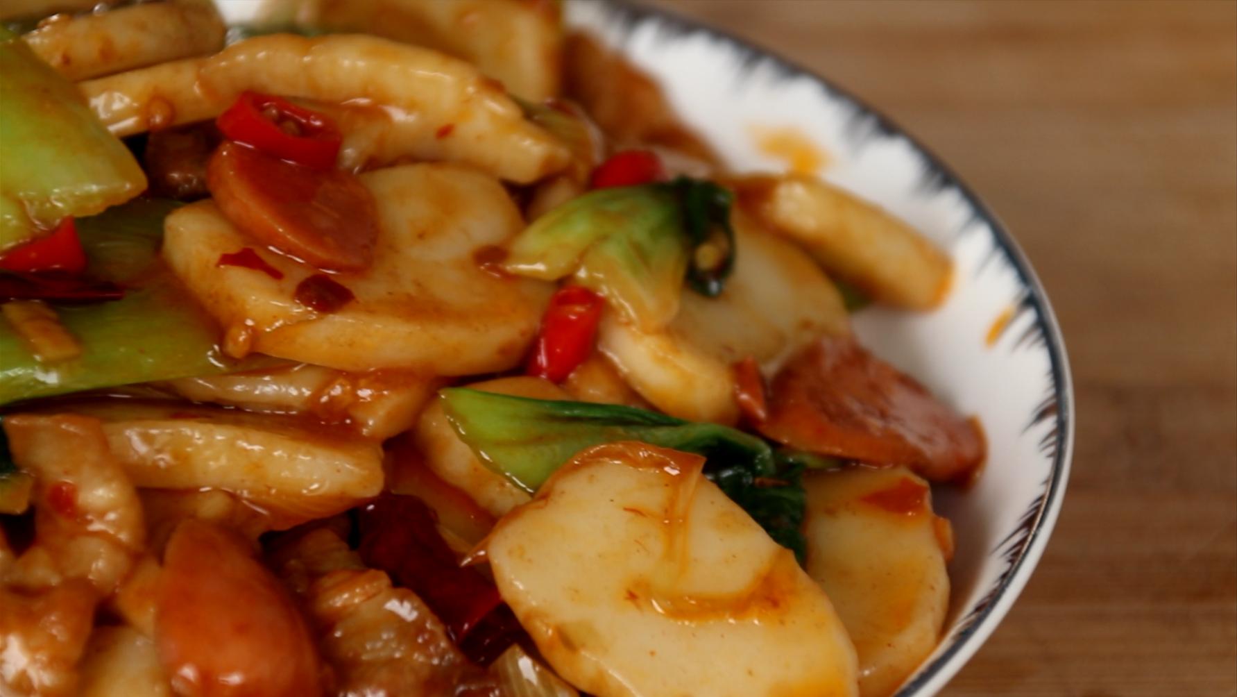 一个正宗的炒年糕的方法,最简单的家常炒年糕做法