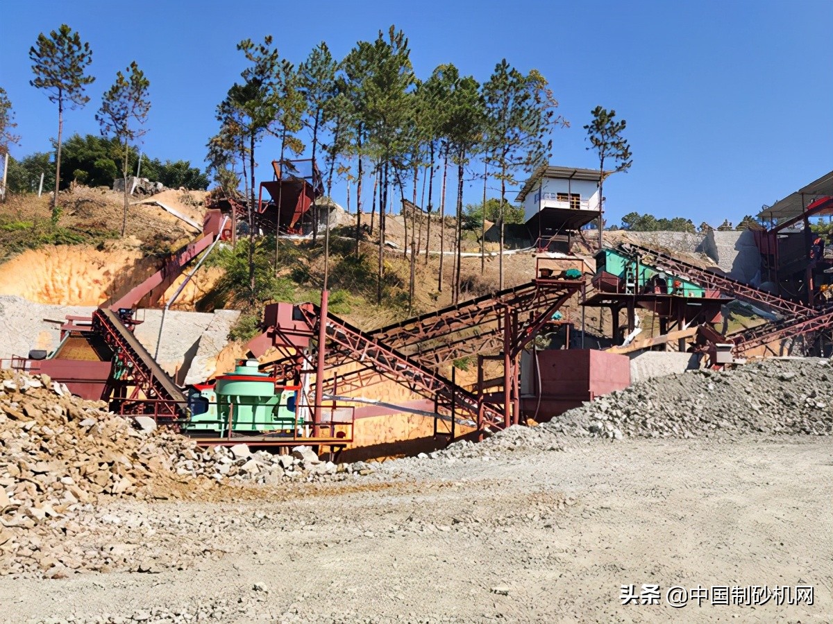 石头打沙子设备多少钱一台,石头打沙子全套设备