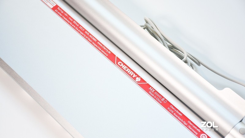 国风涂装键盘,樱桃mx1.1红轴机械键盘测评