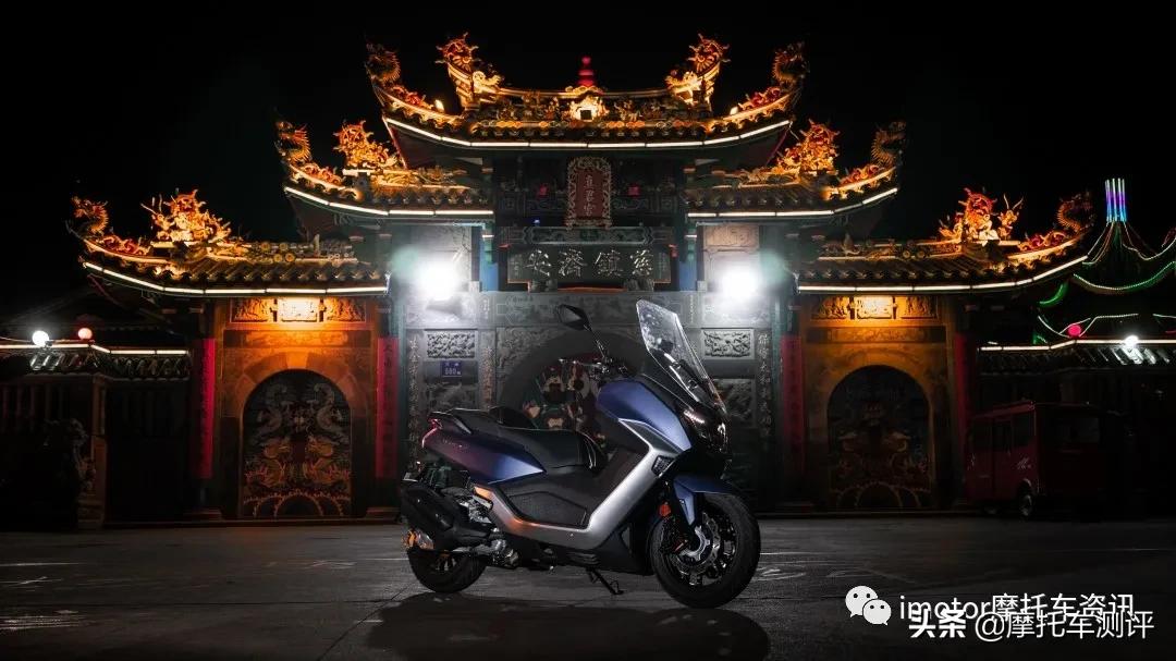 豪华大踏板车250到300摩托车推荐,休旅大踏板