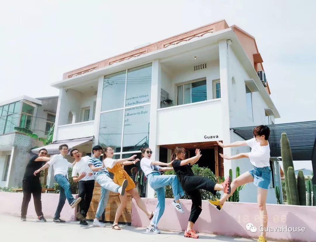 探店民宿普通房间,野风艺栈轰趴主题民宿