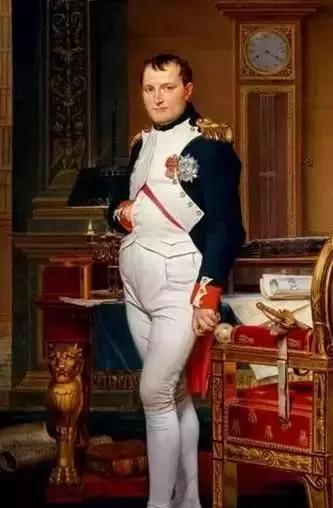 女人爱穿袜子是什么心理,女人爱穿的袜子