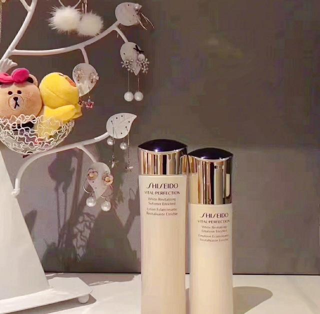 资生堂悦薇为什么有两种,资生堂悦薇系列怎么样停产了吗