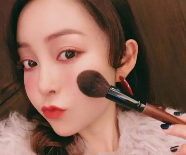 小个子穿大童装测评,小个子穿童装合适吗