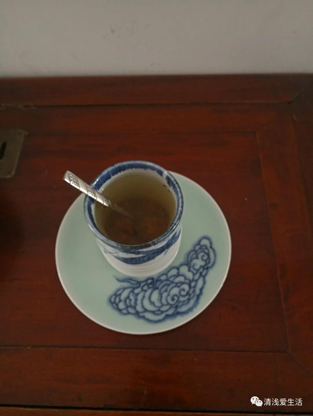 废旧布如何手工制作杯垫,纸板做的杯垫怎么做又简单又漂亮