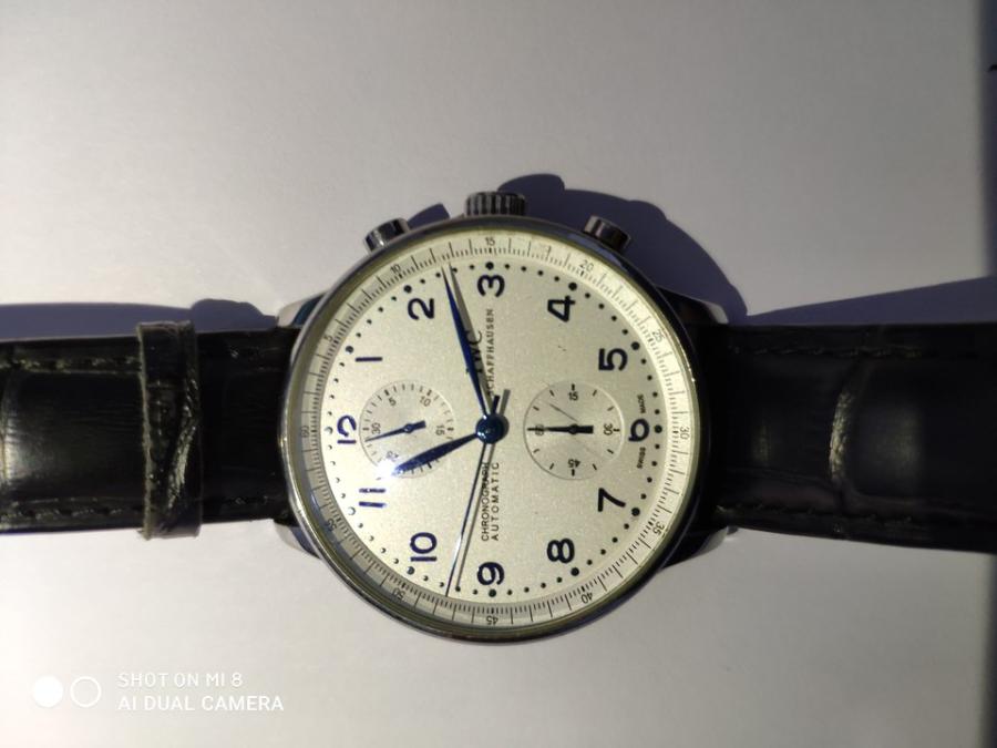 万国二手手表拍卖保留价,西安一元万国牌手表