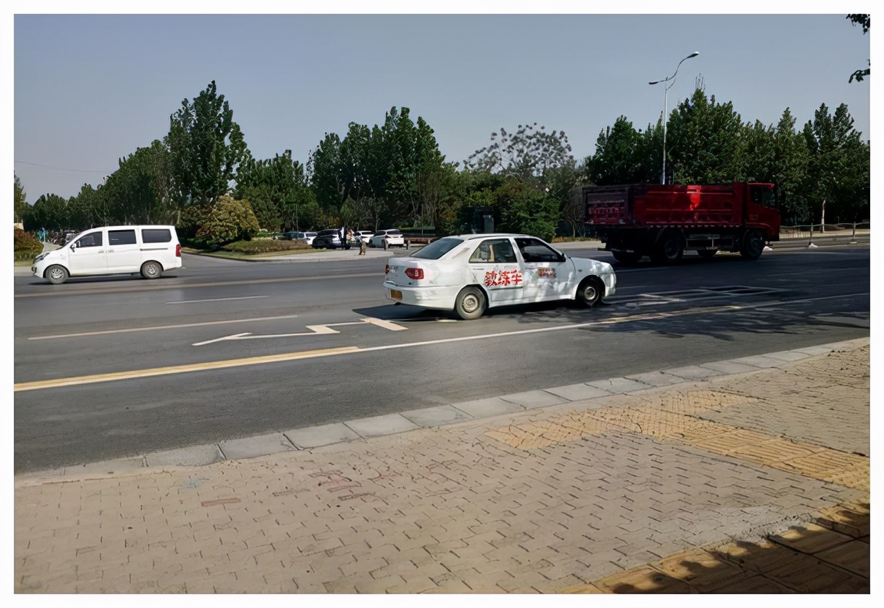 考试车和教练车看点有什么区别,考试车和平常练车有区别吗