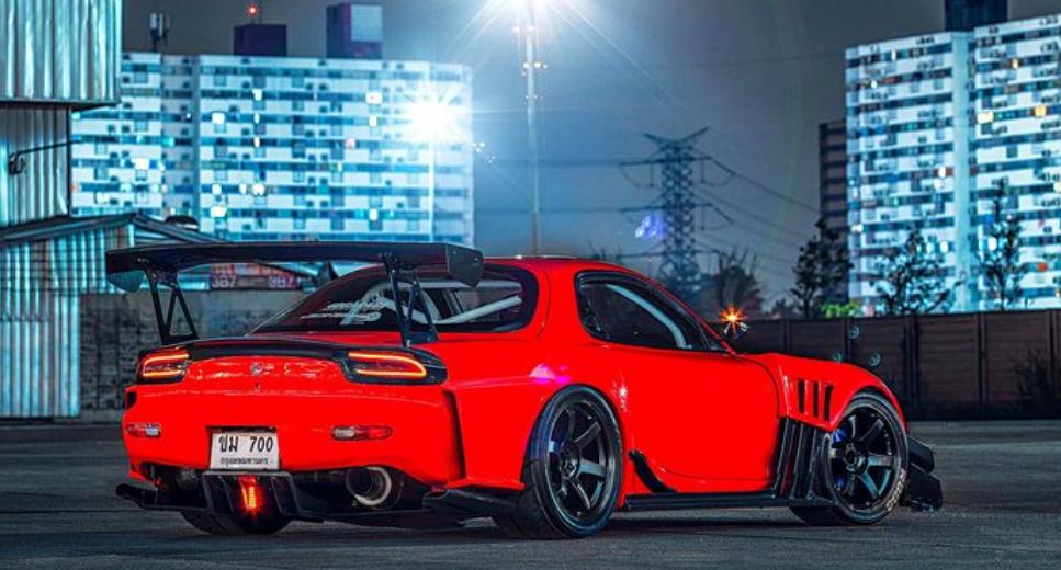 马自达rx7曾经的辉煌,马自达rx7当年的风采