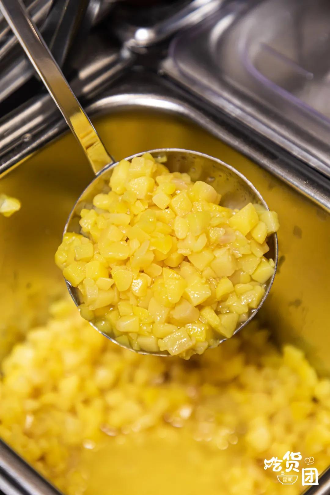 奶茶“魔鬼”在欣都龙城开新店了，喝完快乐100倍