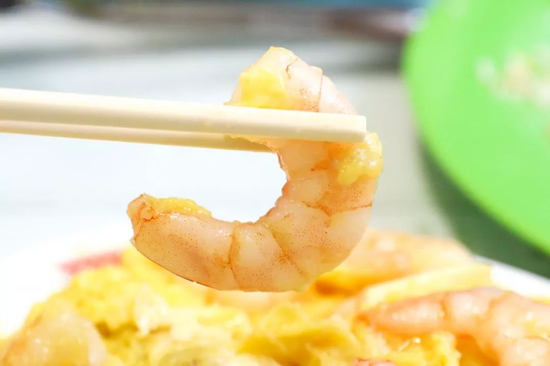 一筷子就能吃到香港，奶茶和西多士一定要安排