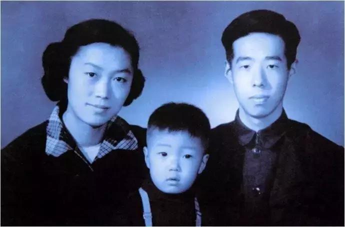 正常人的膀胱最大憋尿量,男生挑战24小时膀胱极限