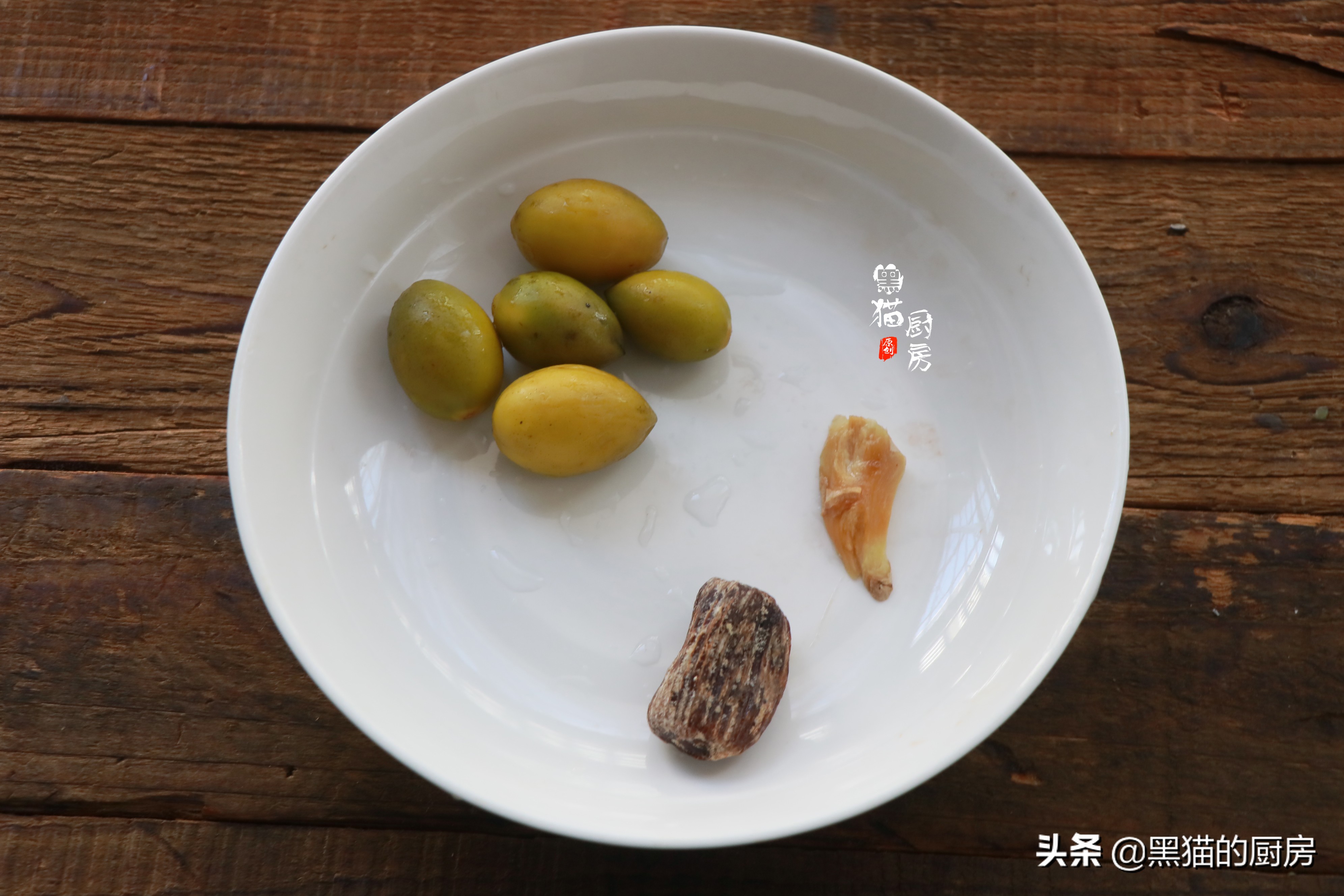 广东妈妈常给孩子煲这碗瘦肉水，强体质，清咽化痰，比骨头汤好