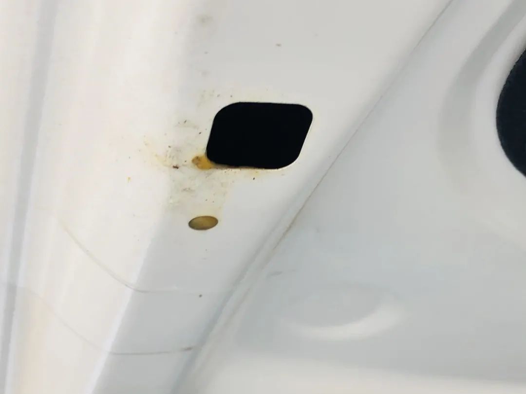 拥有一台顶配宝马3系330i,一台宝马3系挣多少钱