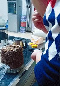 山海经中以乳为目以脐为口的怪物,山海经搞笑图片