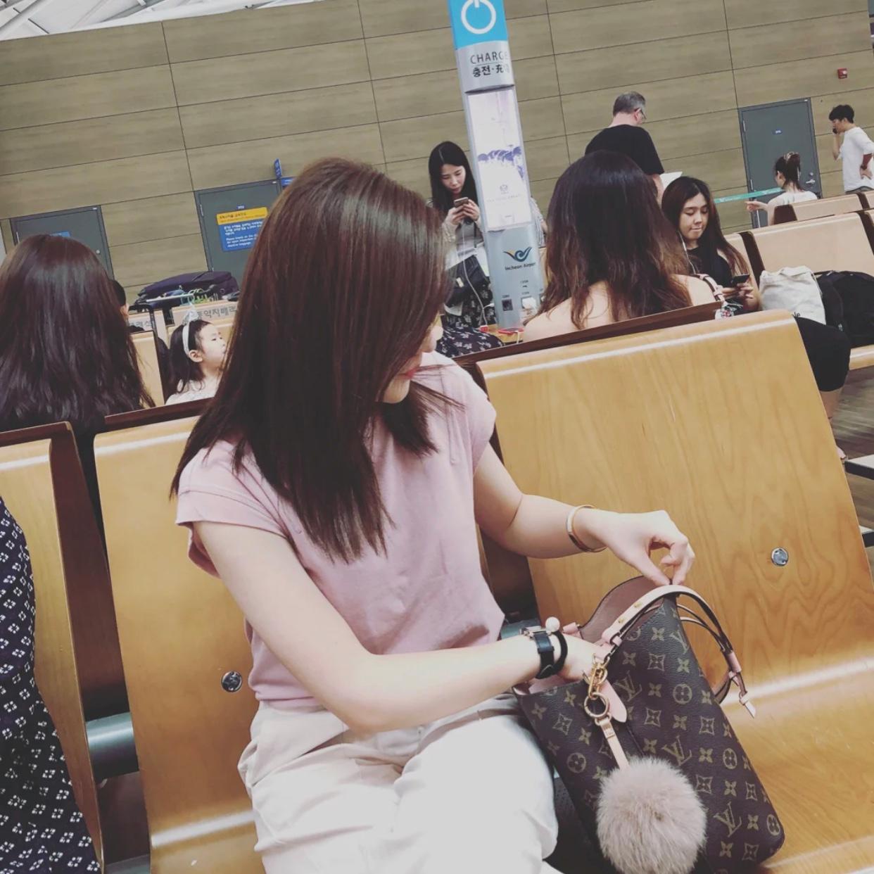 LVNÉONOÉ进得了办公室也看得了风景#