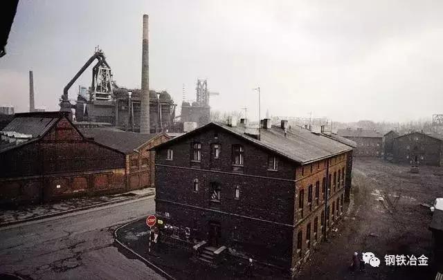 这厂也搬，那厂也搬，钢厂搬迁跟风会很惨