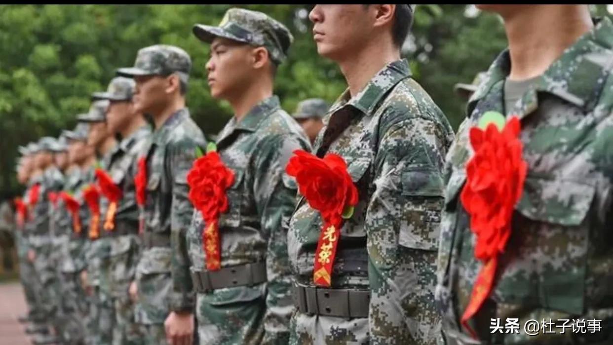 新兵引体向上要求,航空兵新兵入伍要求