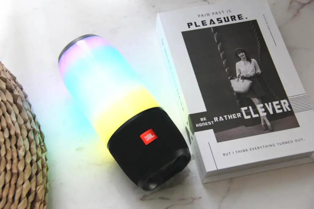 最值得入手的jbl音箱,老jbl音箱优缺点