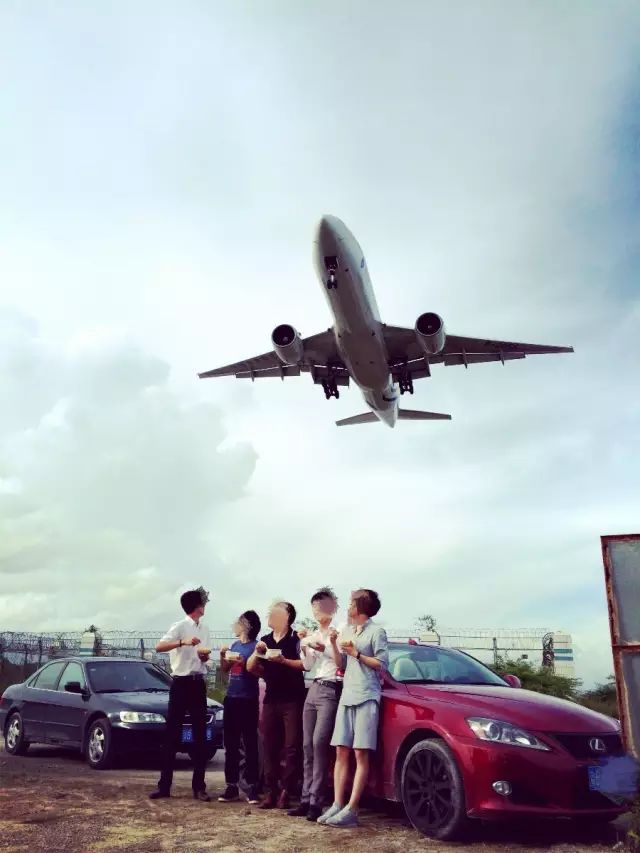 雨天开敞篷是一种什么体验,在街上打开敞篷是种什么体验