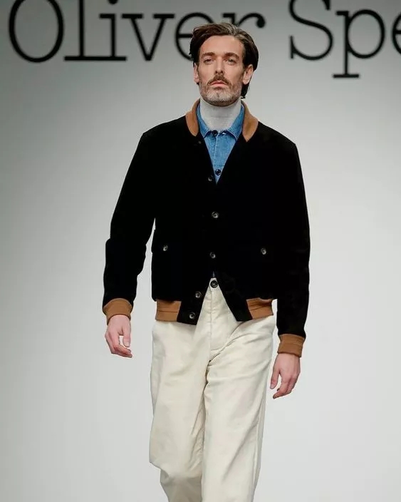 鑻卞浗elle鐢锋ā,鑻卞浗鐢锋ā鐗筫lle