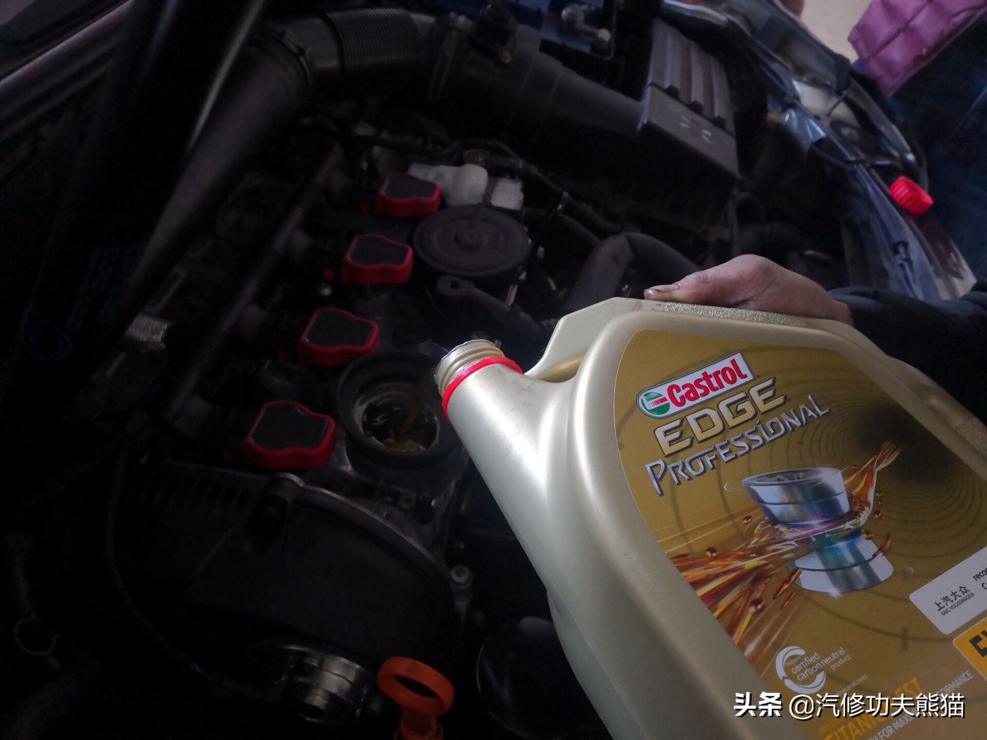 斯柯达明锐2010款2.0烧机油吗,09款斯柯达明锐1.6烧机油怎么解决