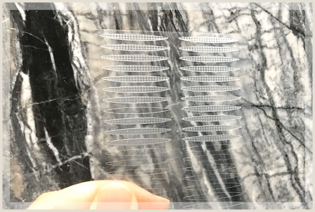 了这个大眼妆，出门被误认为是Lisa