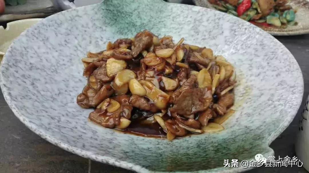 红五月邀请函,红色主题邀请函