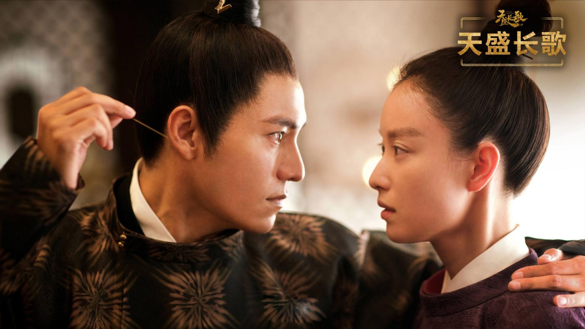 鹿晗大制作“扑街”,《锦衣之下》穷却收视口碑双收,何为原因?