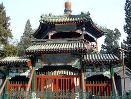 康熙微服私访梁堡村世德堂,康熙逛牛城