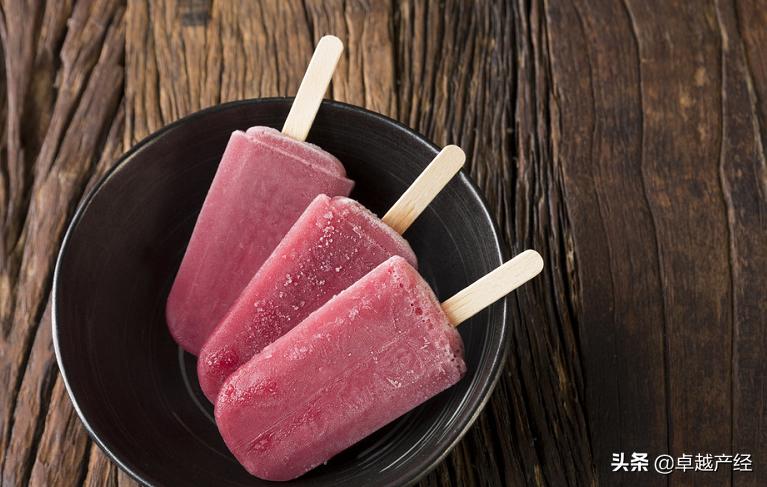 花20年成行业第一，一夜间跌到谷底58岁再出发，成中国乳业教父