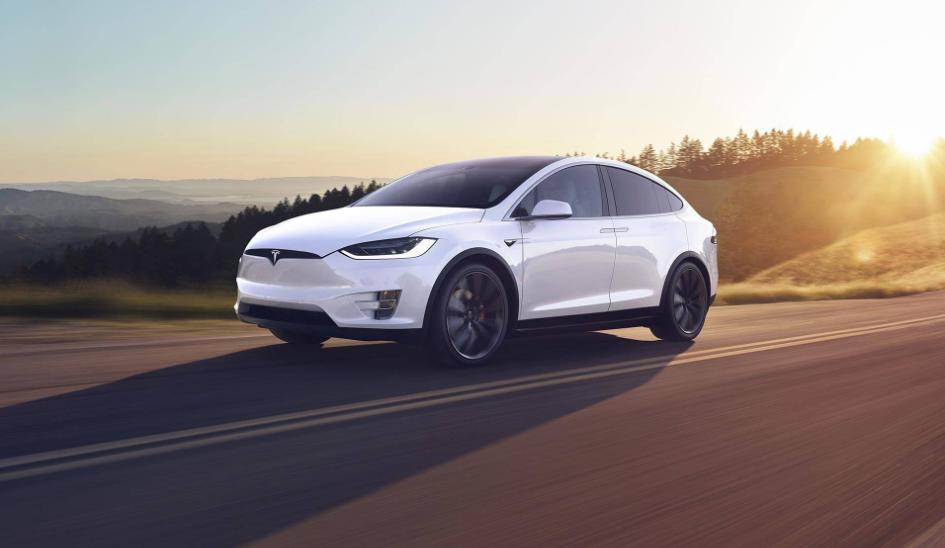 纯电动汽车和油电混动车怎样选,油电混动和增程电动哪个好