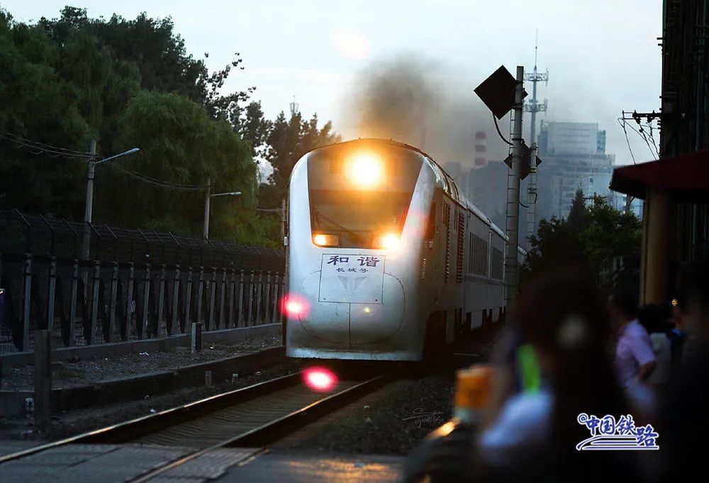 效果图新鲜出炉来自设计师,效果图出来了大家提建议