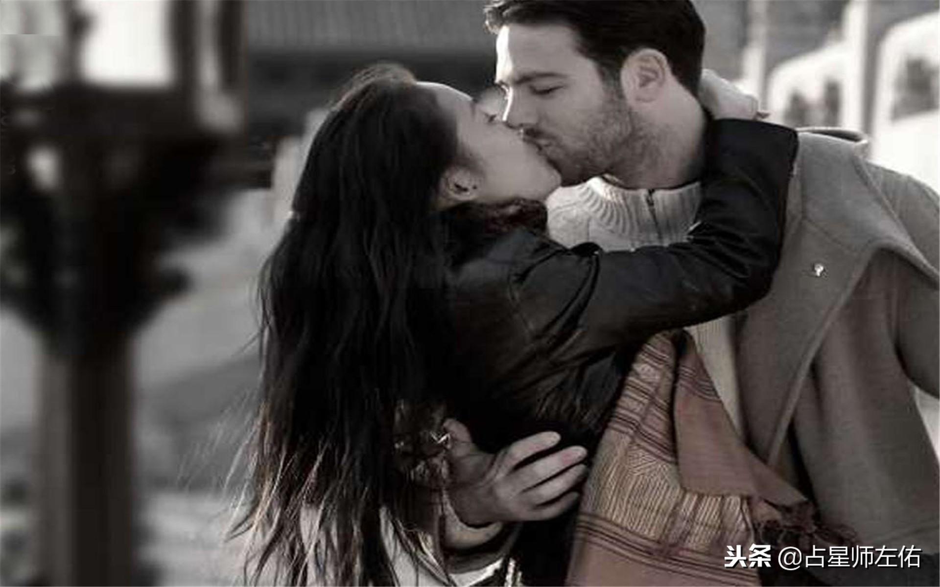 什么是烂桃花和财运的关系,正桃花运和烂桃花有区别吗