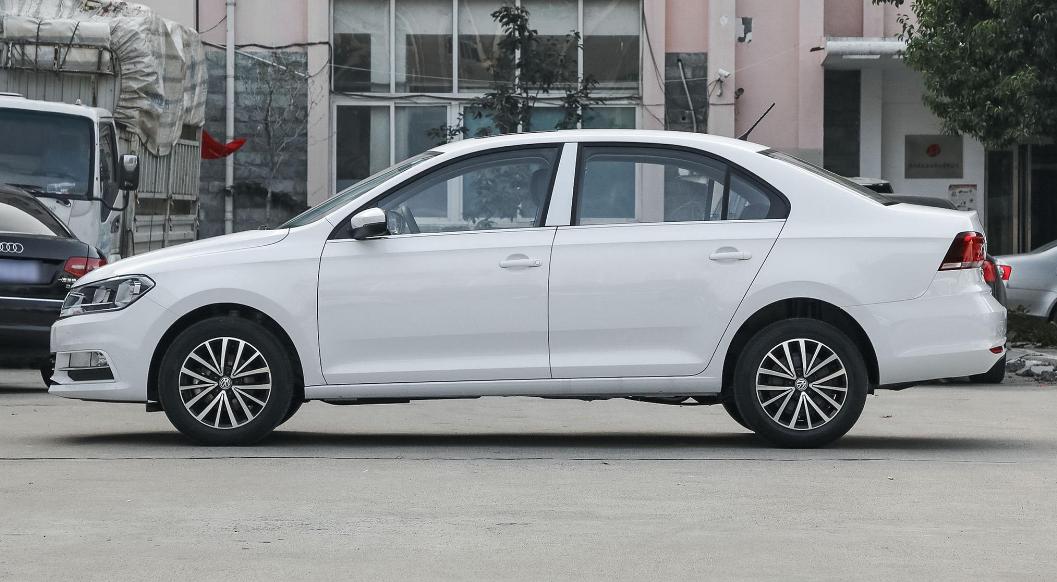 想买一辆省油家用车,想买一辆家用省油的便宜的二手车