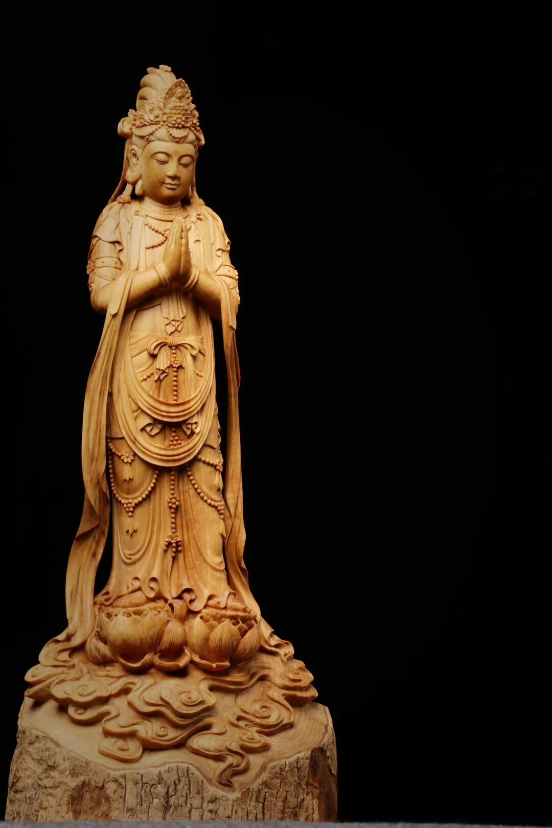 大木头雕刻过程图片欣赏,精雕木头纯手工